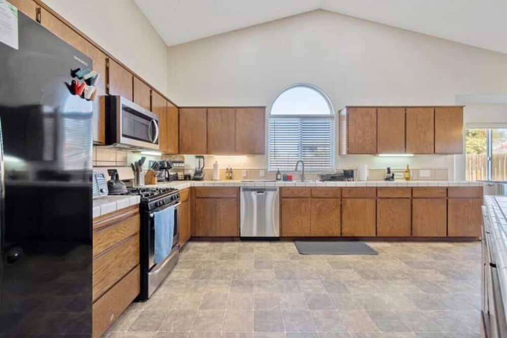 Photo of Kitchen in Visalia