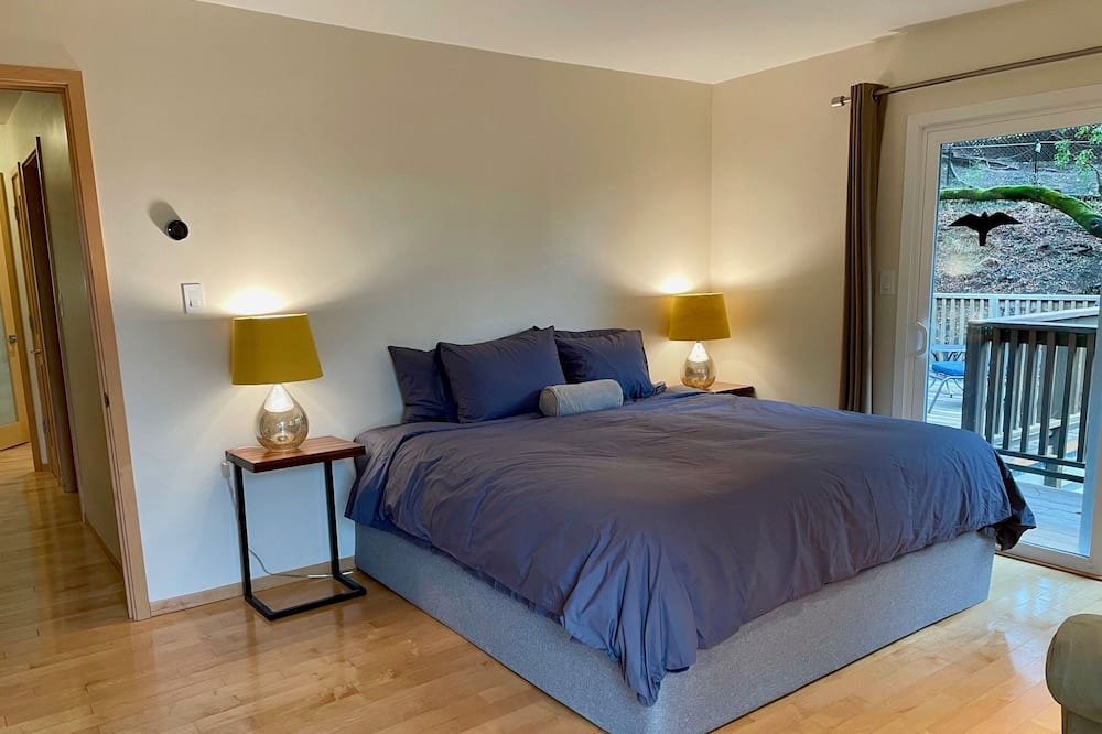Photo of Bedroom in Claremont