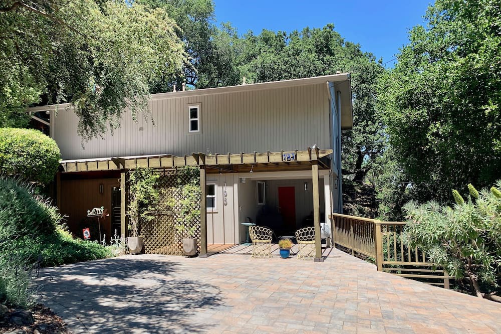 Photo of Outdoor in Claremont