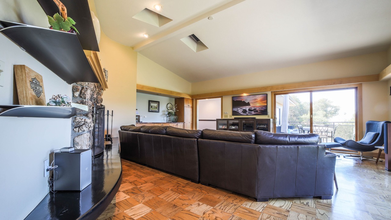 Photo of Livingroom in San Luis Obispo