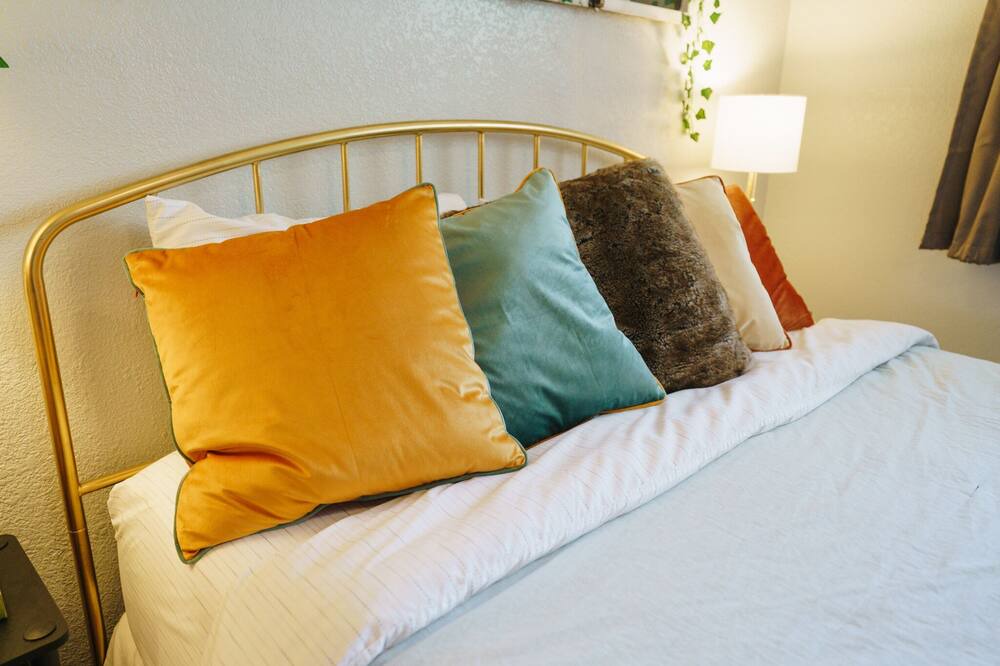 Photo of Bedroom in Redding