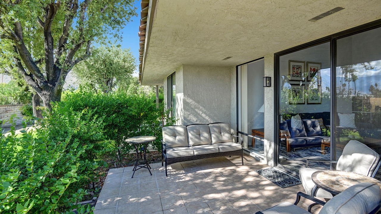 Photo of Patio Balcony in Sunrise Vista Chino