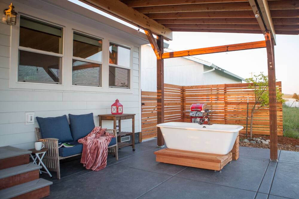 Photo of Outdoor in Petaluma