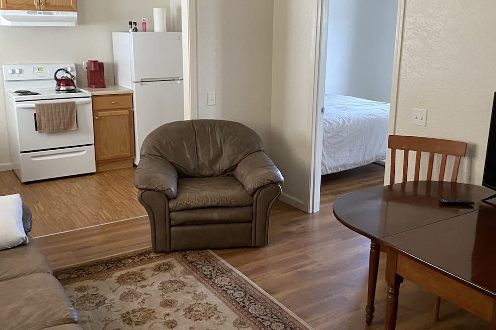 Photo of Bedroom in Eureka