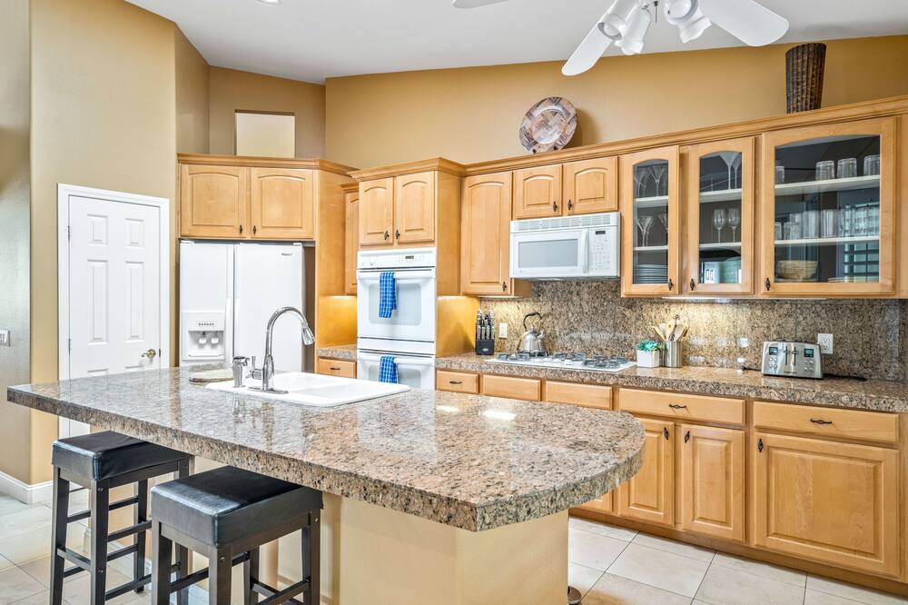 Photo of Kitchen in Magnesia Falls Cove