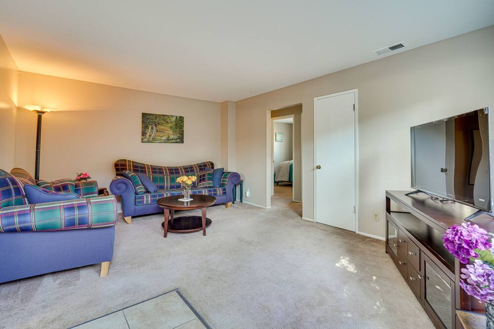 Photo of Livingroom in Cambrian