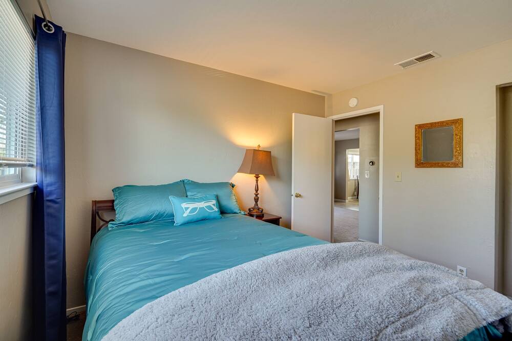 Photo of Bedroom in Cambrian