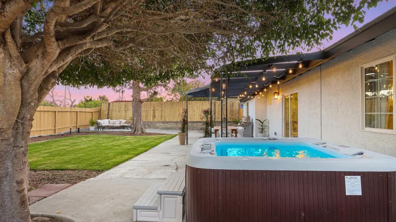 Photo of Outdoor in Loma Alta