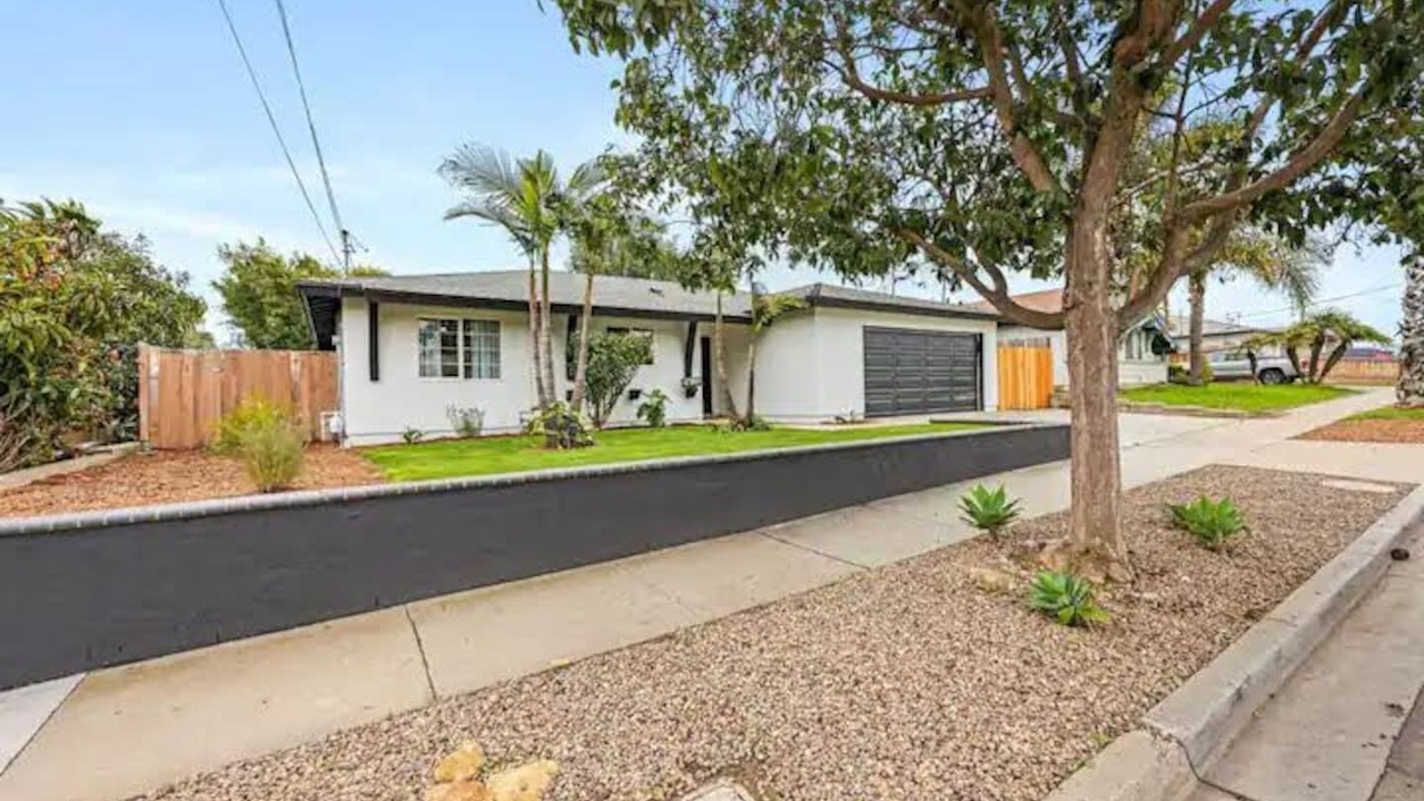 Photo of Outdoor in Loma Alta