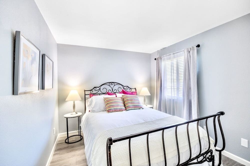 Photo of Bedroom in Romoland