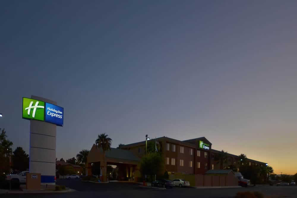 Photo of Outdoor in Sunrise Manor
