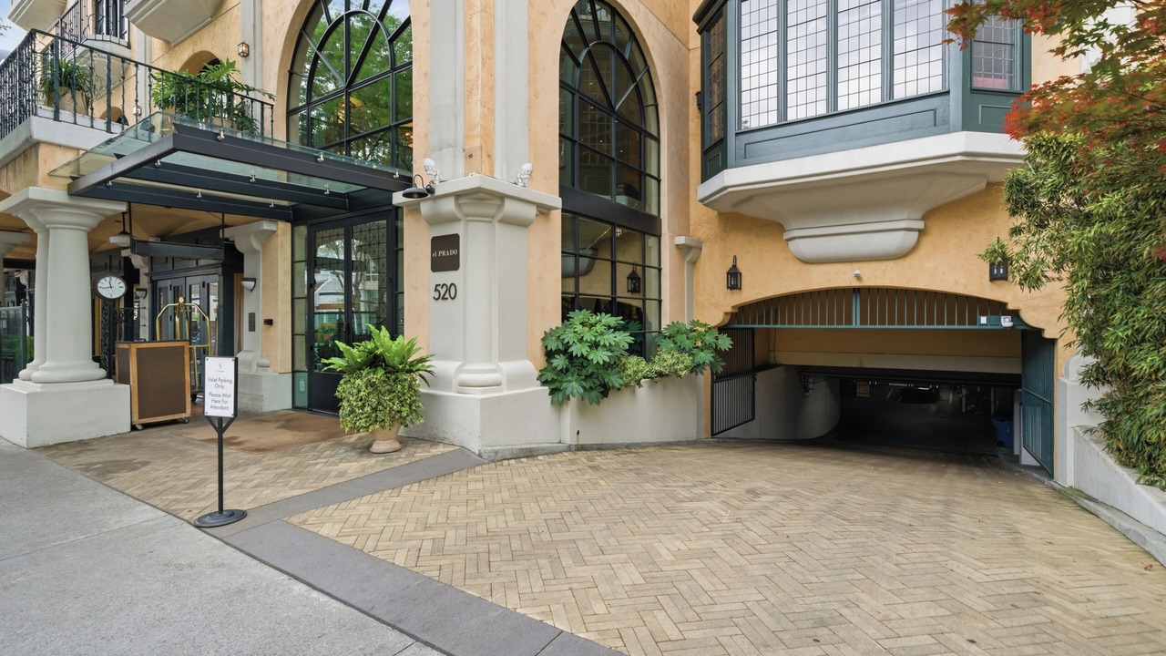 Photo of Outdoor in University South
