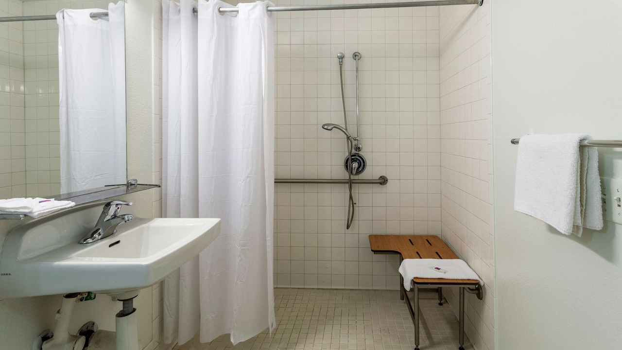 Photo of Bathroom in Central Sacramento