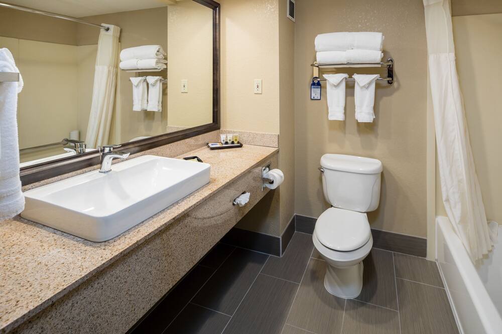 Photo of Bathroom in Oakland