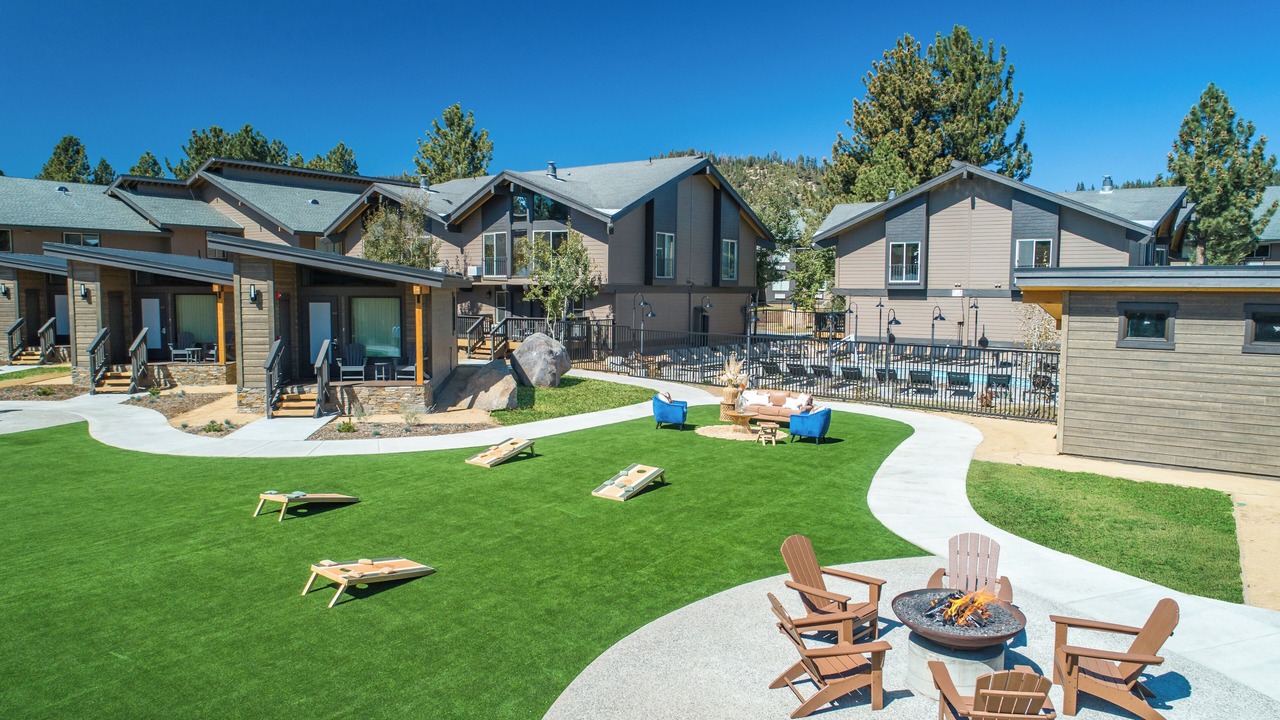 Photo of Outdoor in Mammoth Lakes