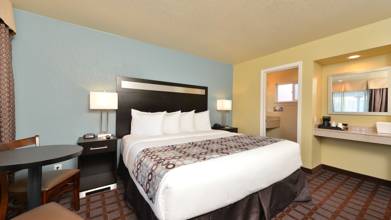 Photo of Bedroom in Downtown