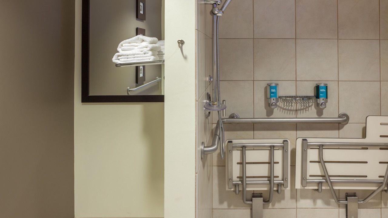 Photo of Bathroom in Newark
