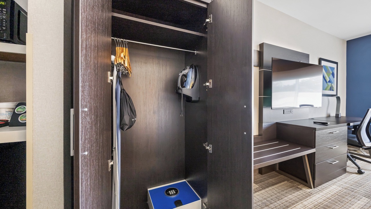 Photo of Bedroom in Sunnyvale West