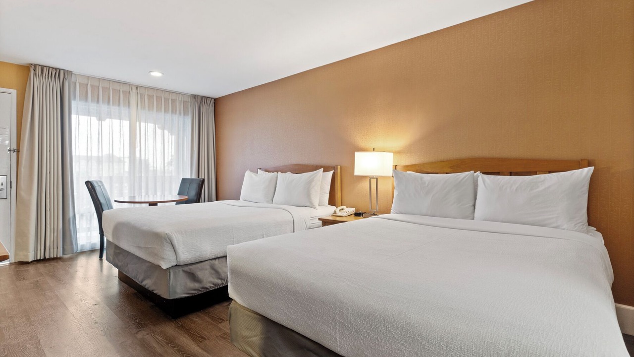 Photo of Bedroom in Burlingame