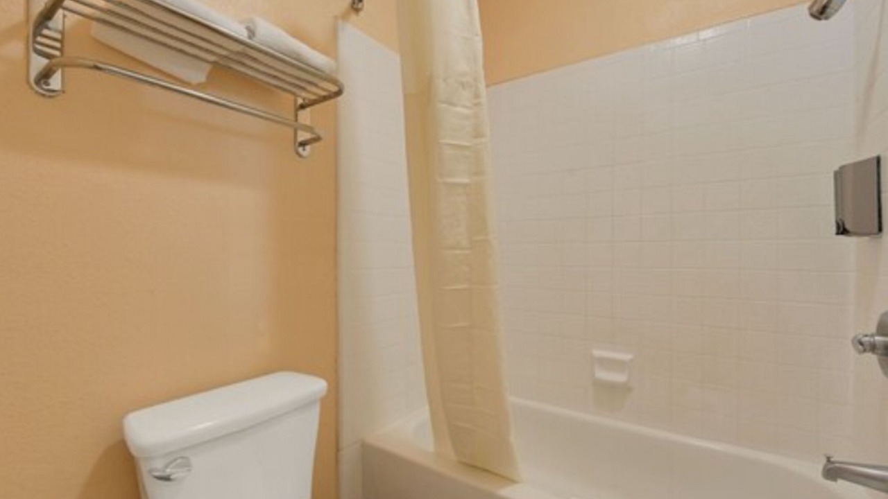 Photo of Bathroom in Yuba City