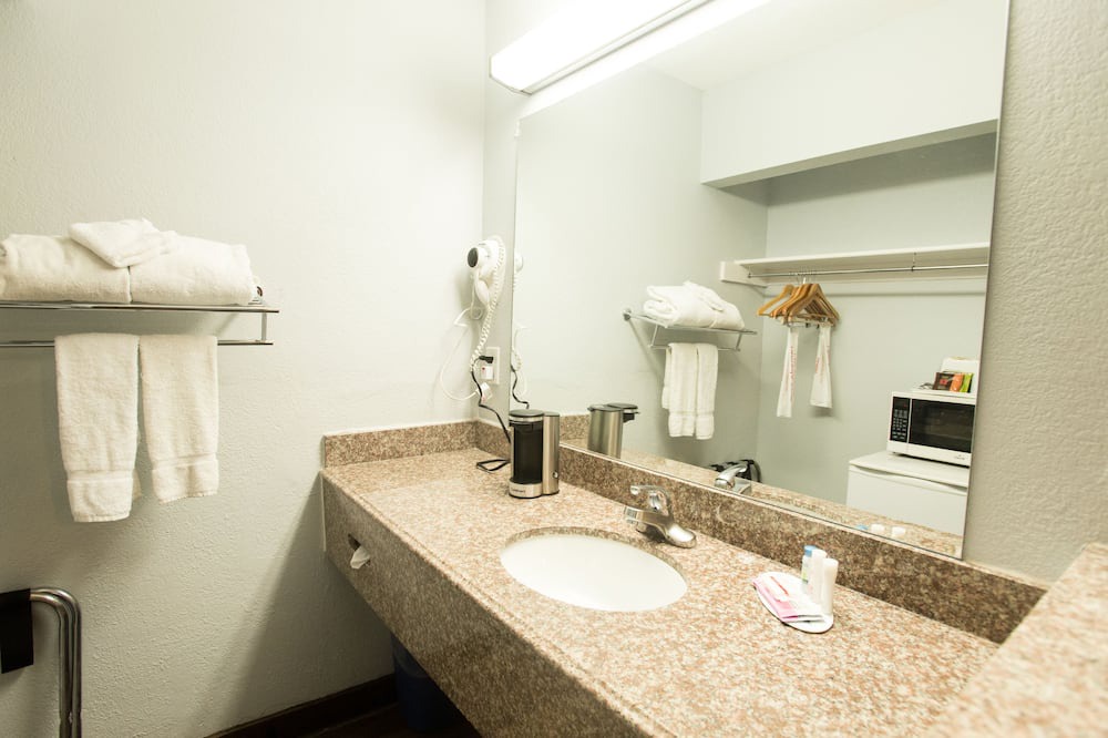 Photo of Bathroom in Midway-Pacific Highway