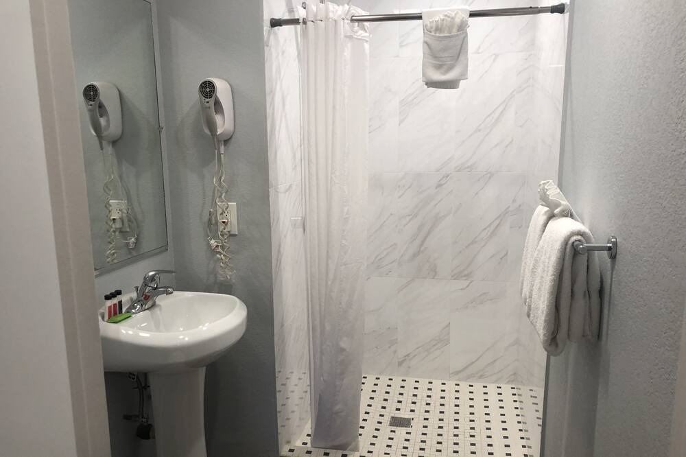 Photo of Bathroom in Midway-Pacific Highway