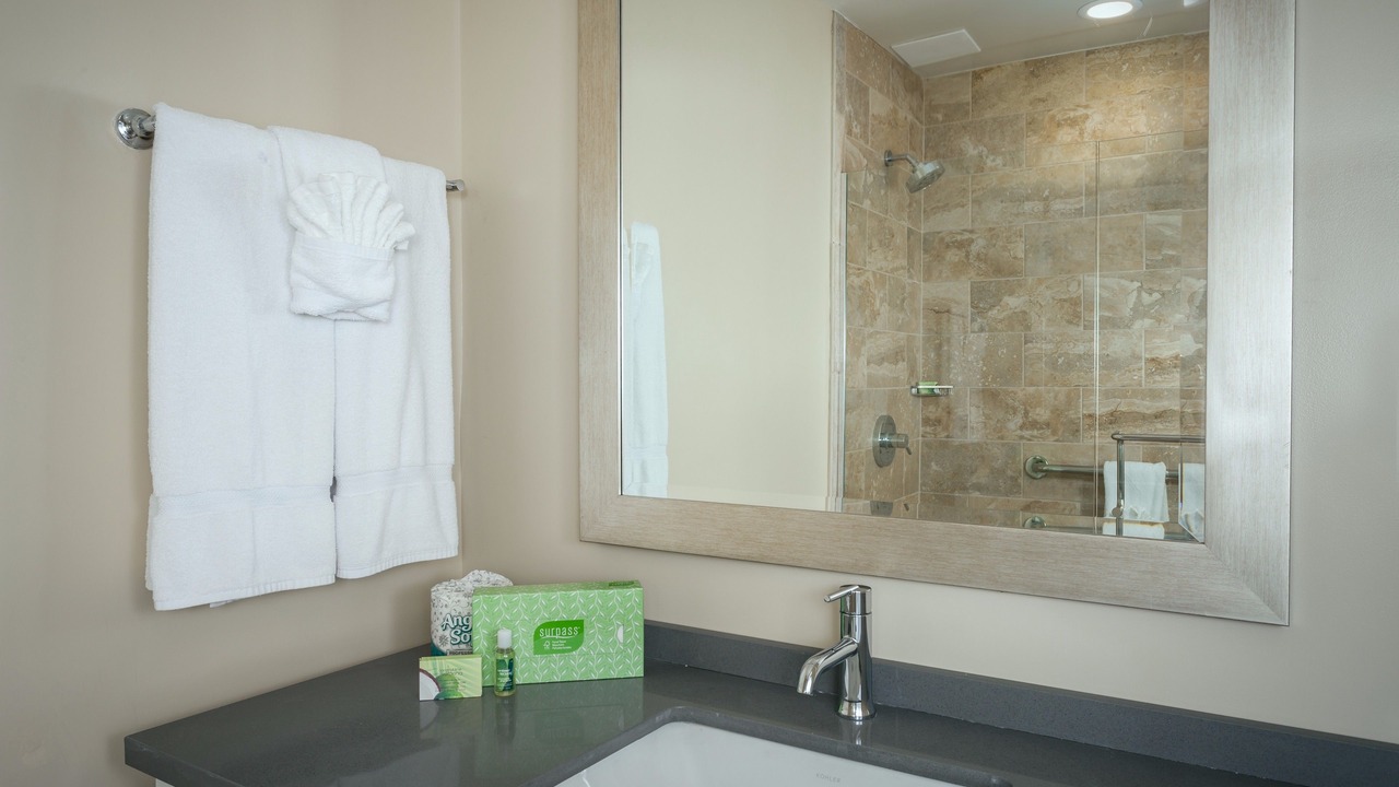 Photo of Bedroom in North Pacific Beach
