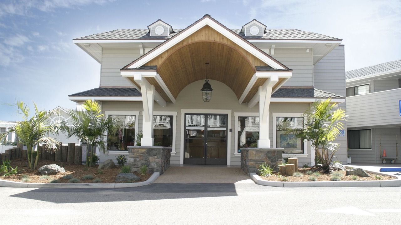 Photo of Buildings in Motel District