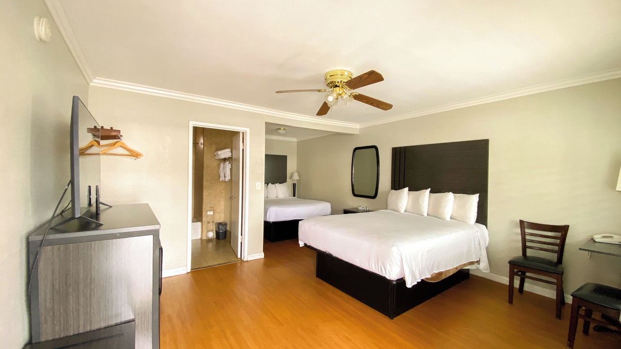 Photo of Bedroom in Morro Bay
