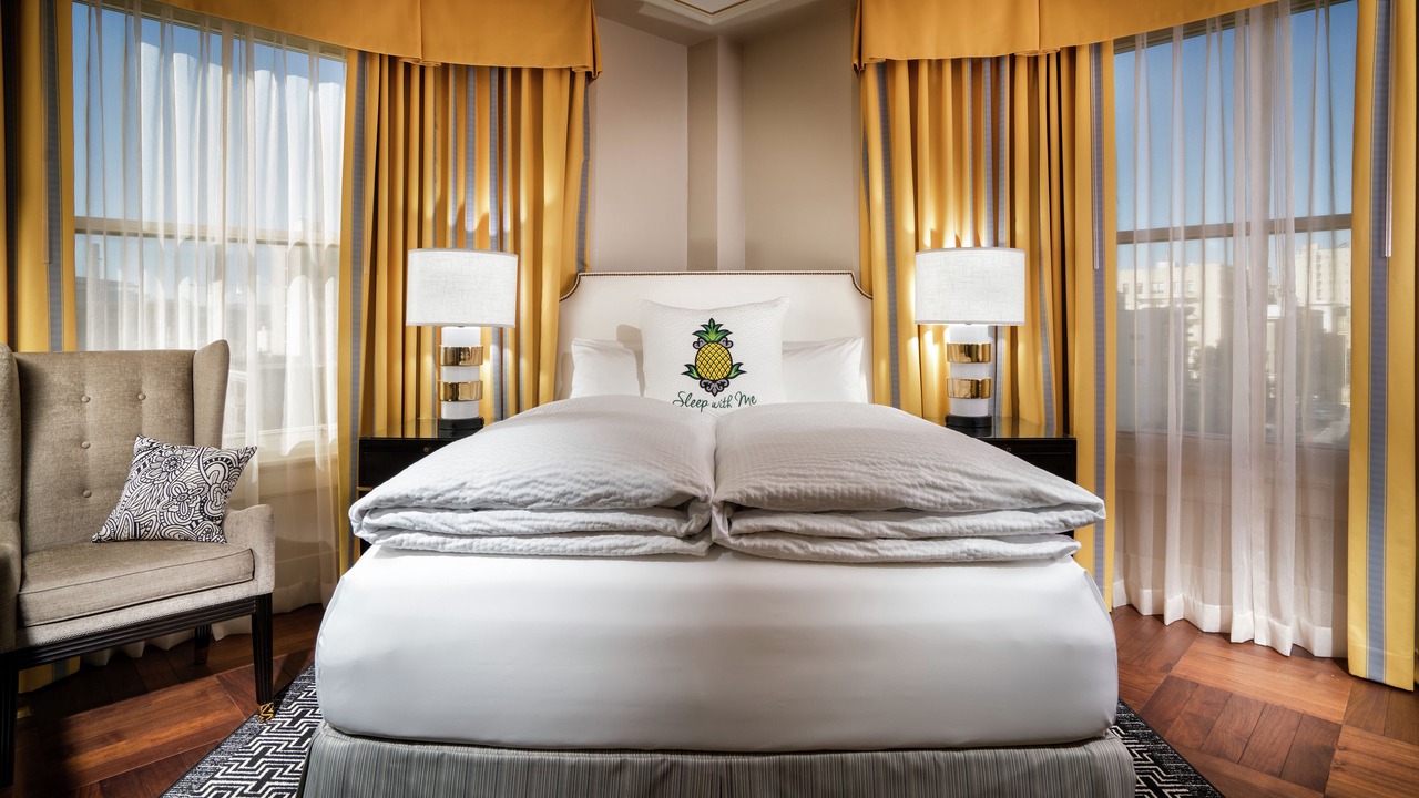 Photo of Bedroom in Theater District