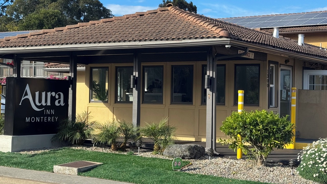 Photo of Outdoor in Munras Avenue