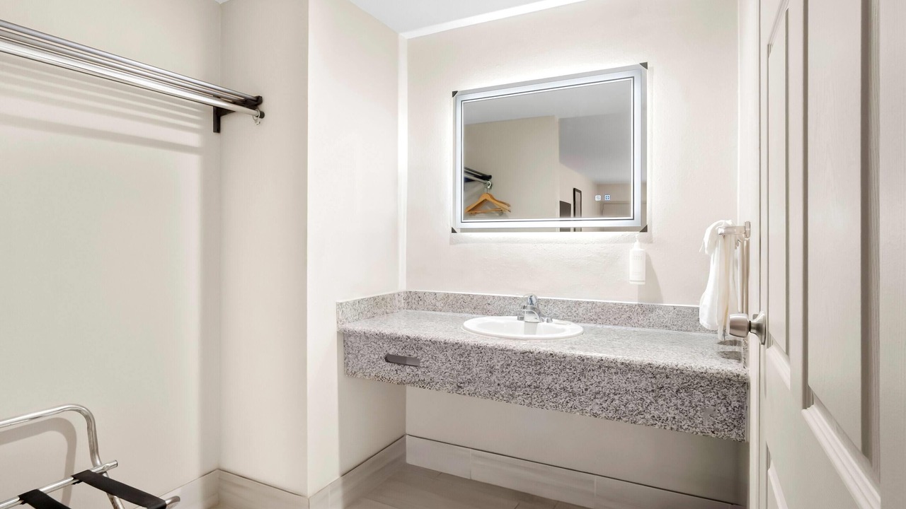 Photo of Bathroom in Rialto