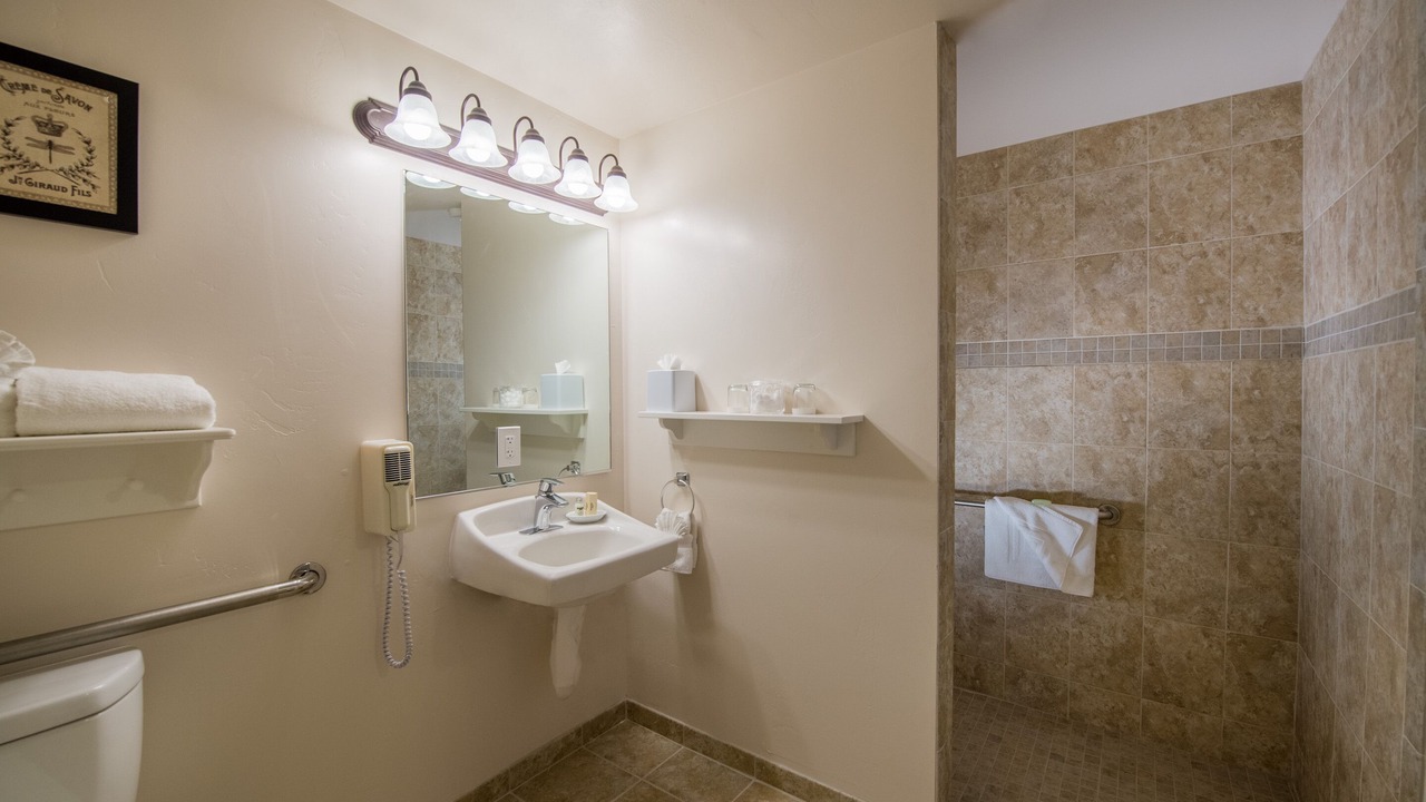 Photo of Bathroom in Old Monterey