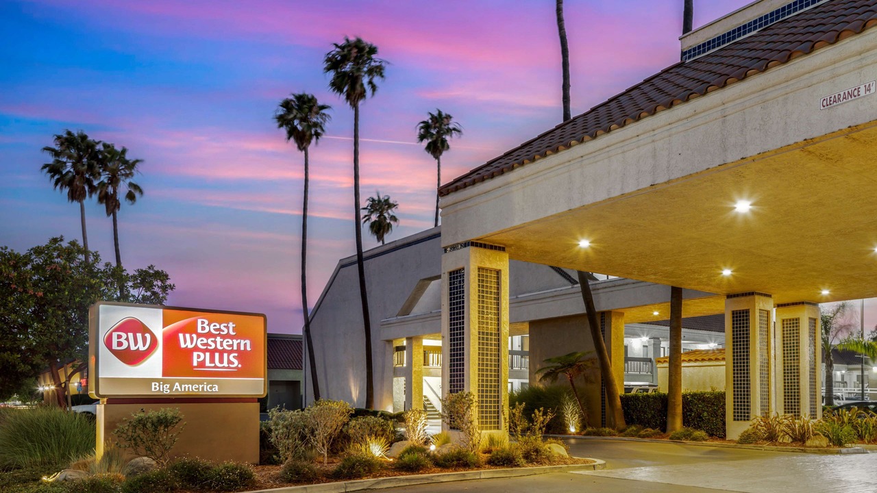 Photo of Buildings in Santa Maria