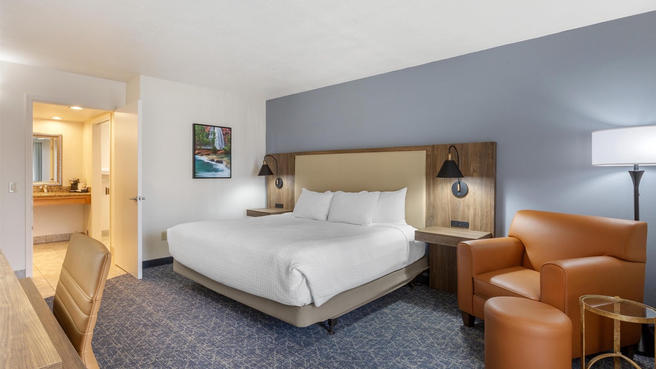 Photo of Bedroom in Kingman