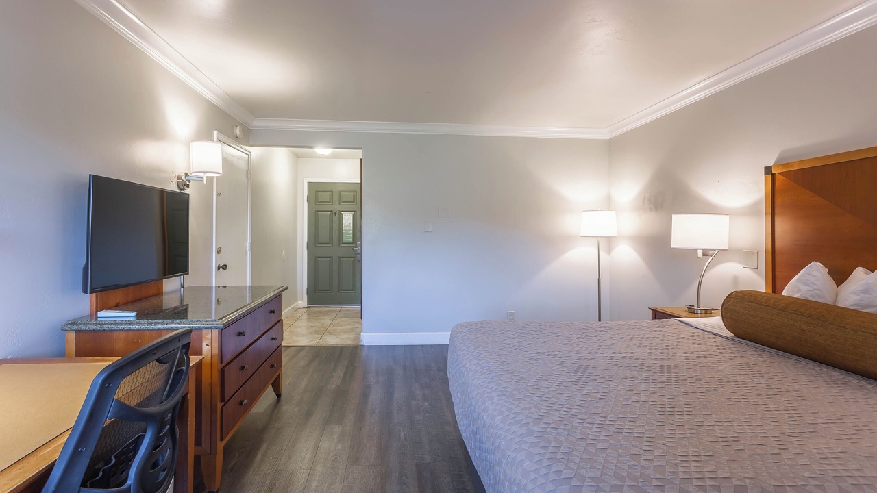 Photo of Bedroom in Arroyo Grande