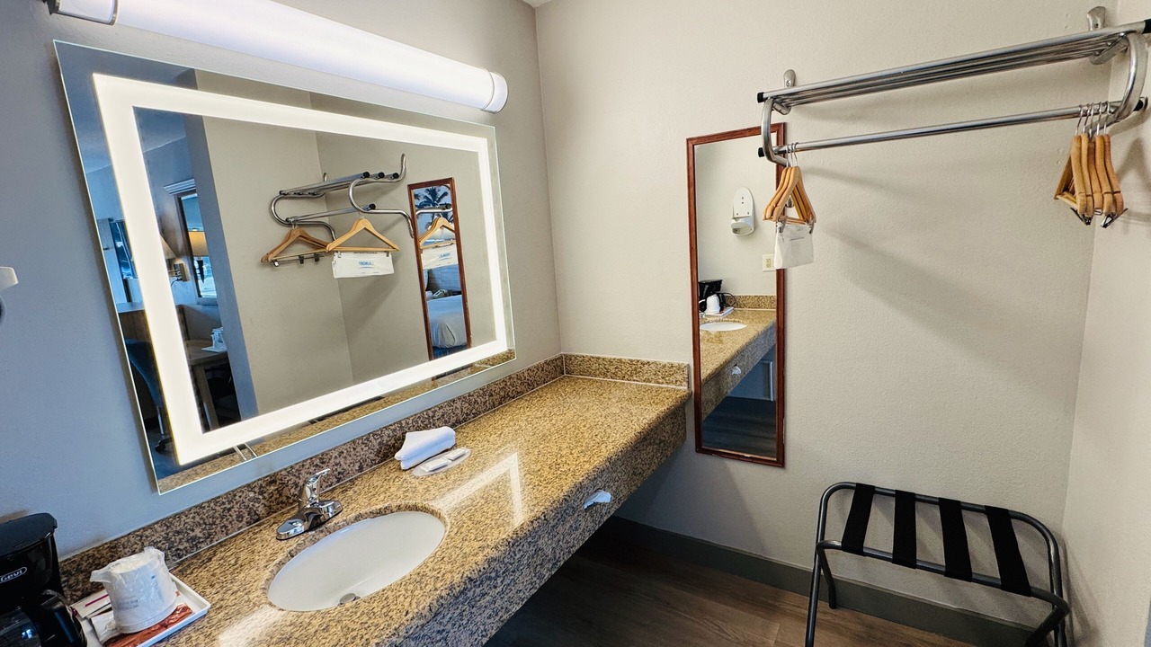 Photo of Bathroom in Southwest Anaheim