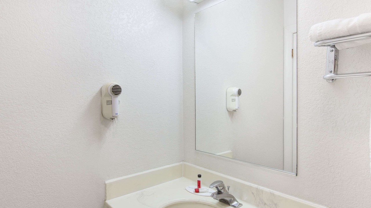 Photo of Bathroom in Los Banos