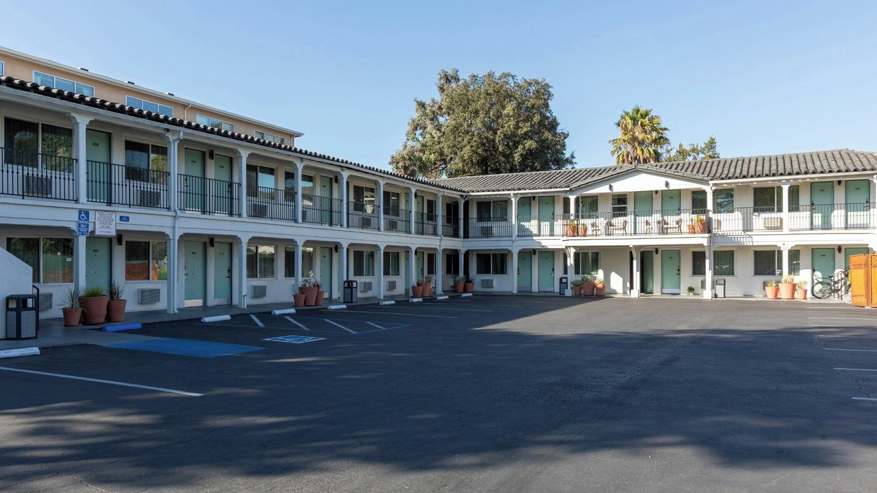 Photo of Outdoor in Palo Alto