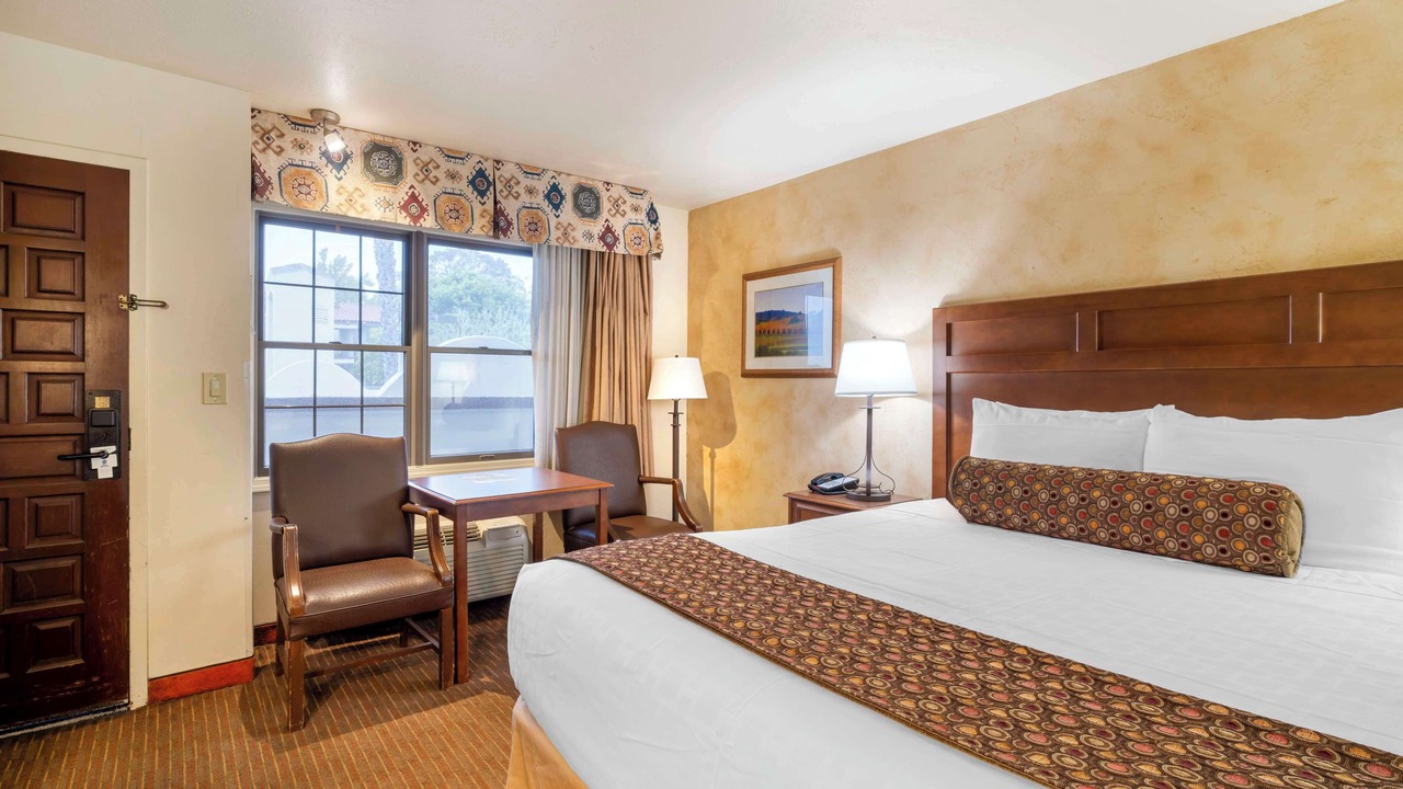 Photo of Bedroom in Arroyo Grande