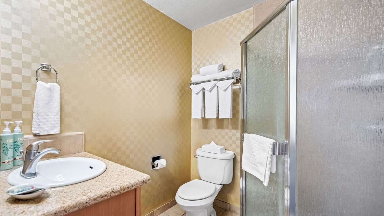 Photo of Bathroom in North Fremont Street