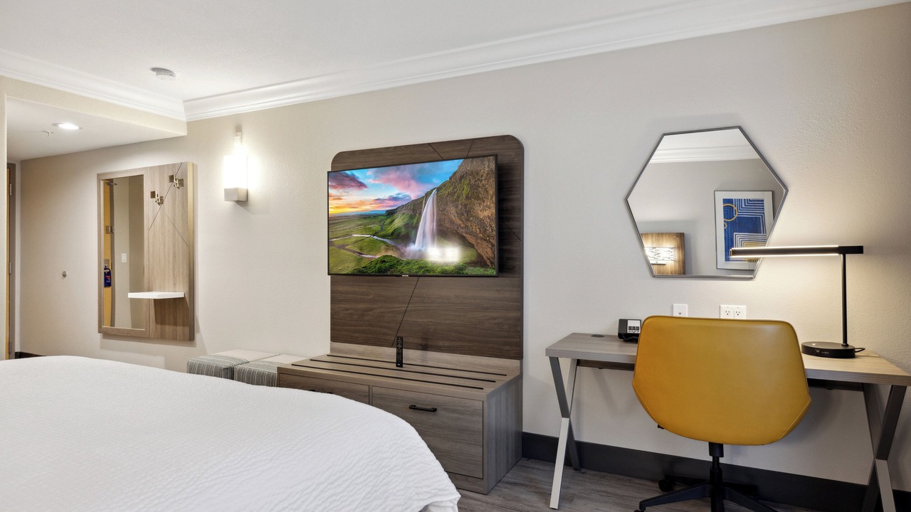 Photo of Bedroom in Nut Tree
