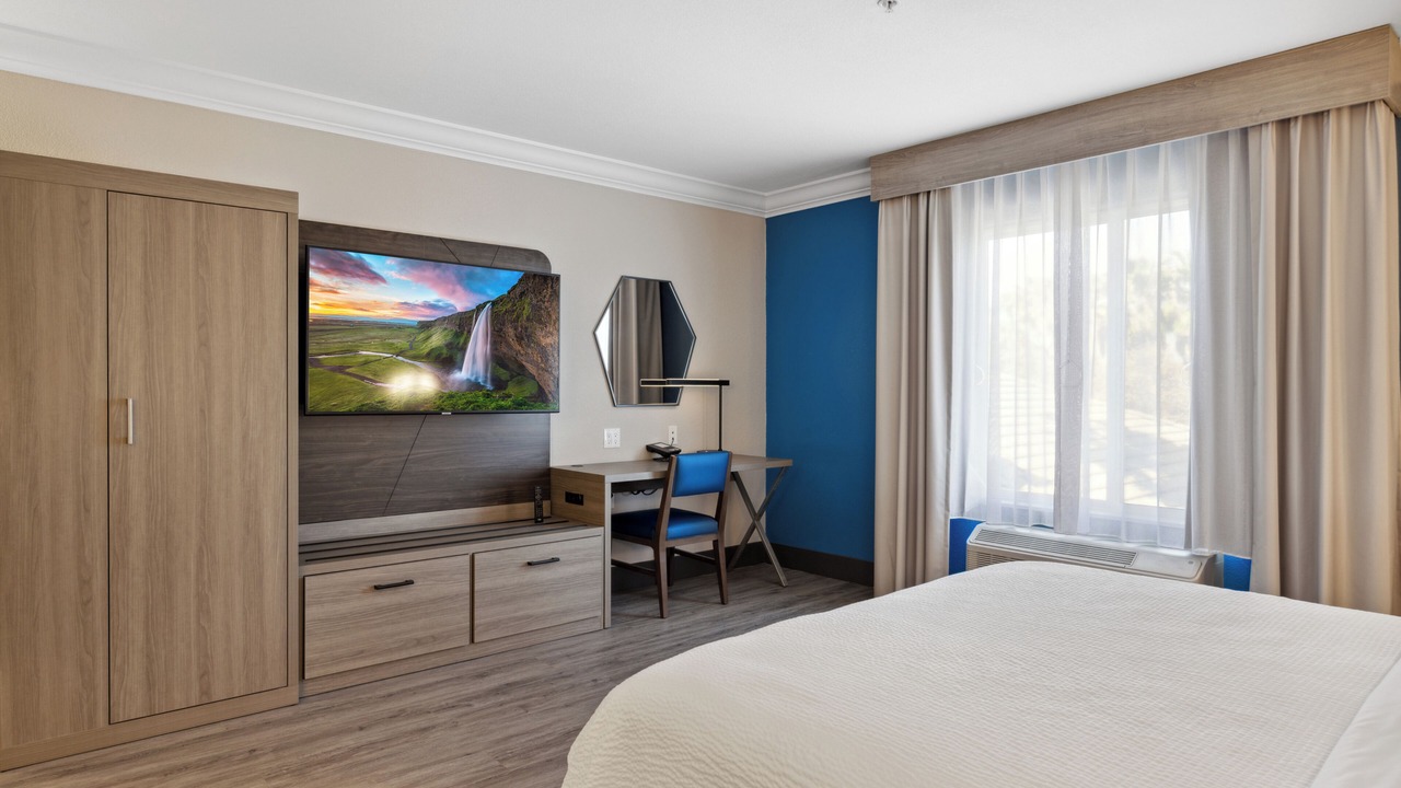 Photo of Bedroom in Nut Tree