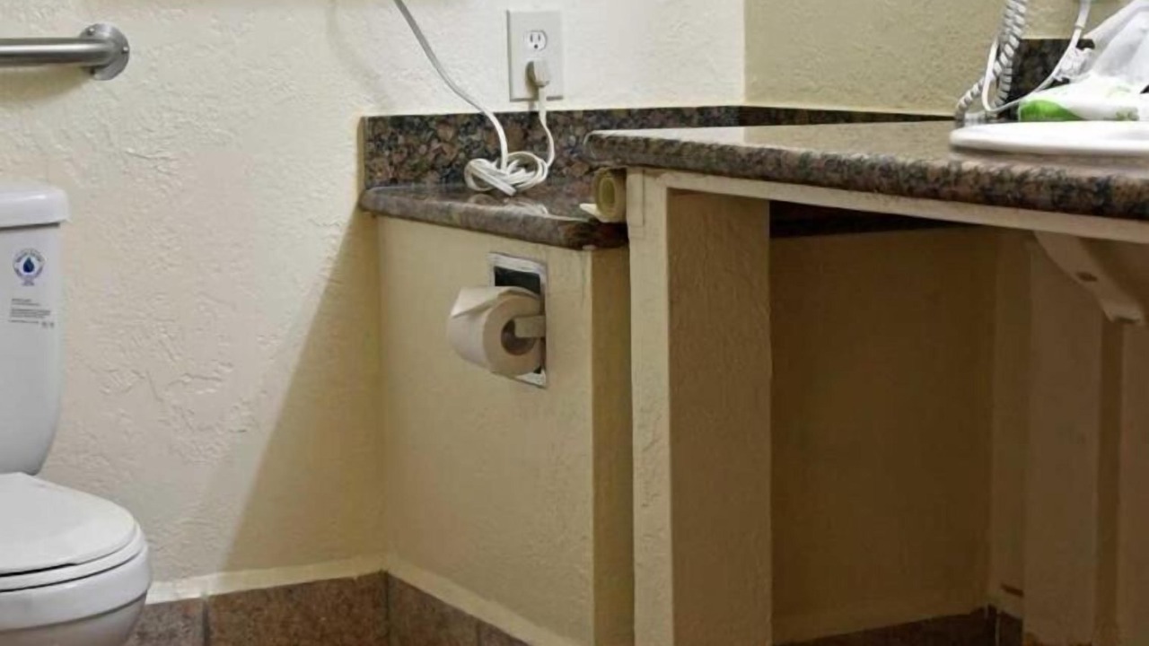 Photo of Bathroom in Munras Avenue