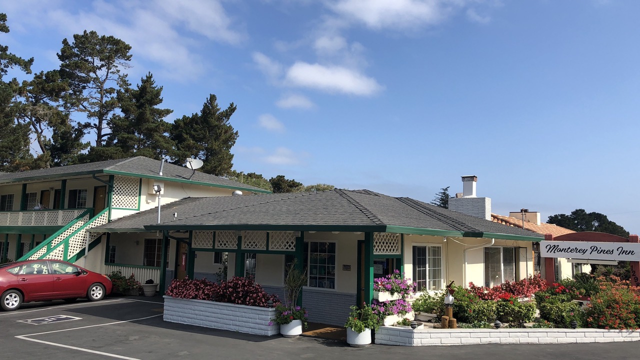 Photo of Outdoor in Munras Avenue