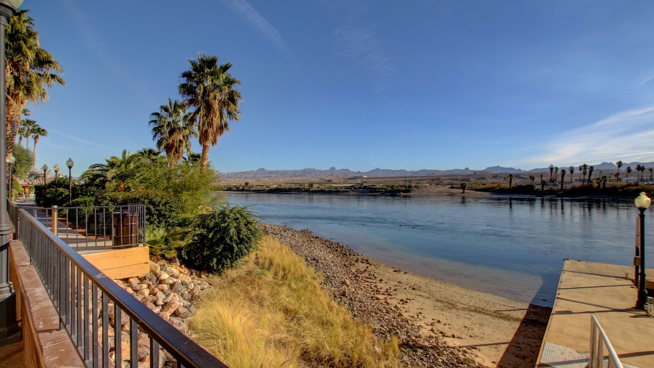 Photo of Others in Laughlin