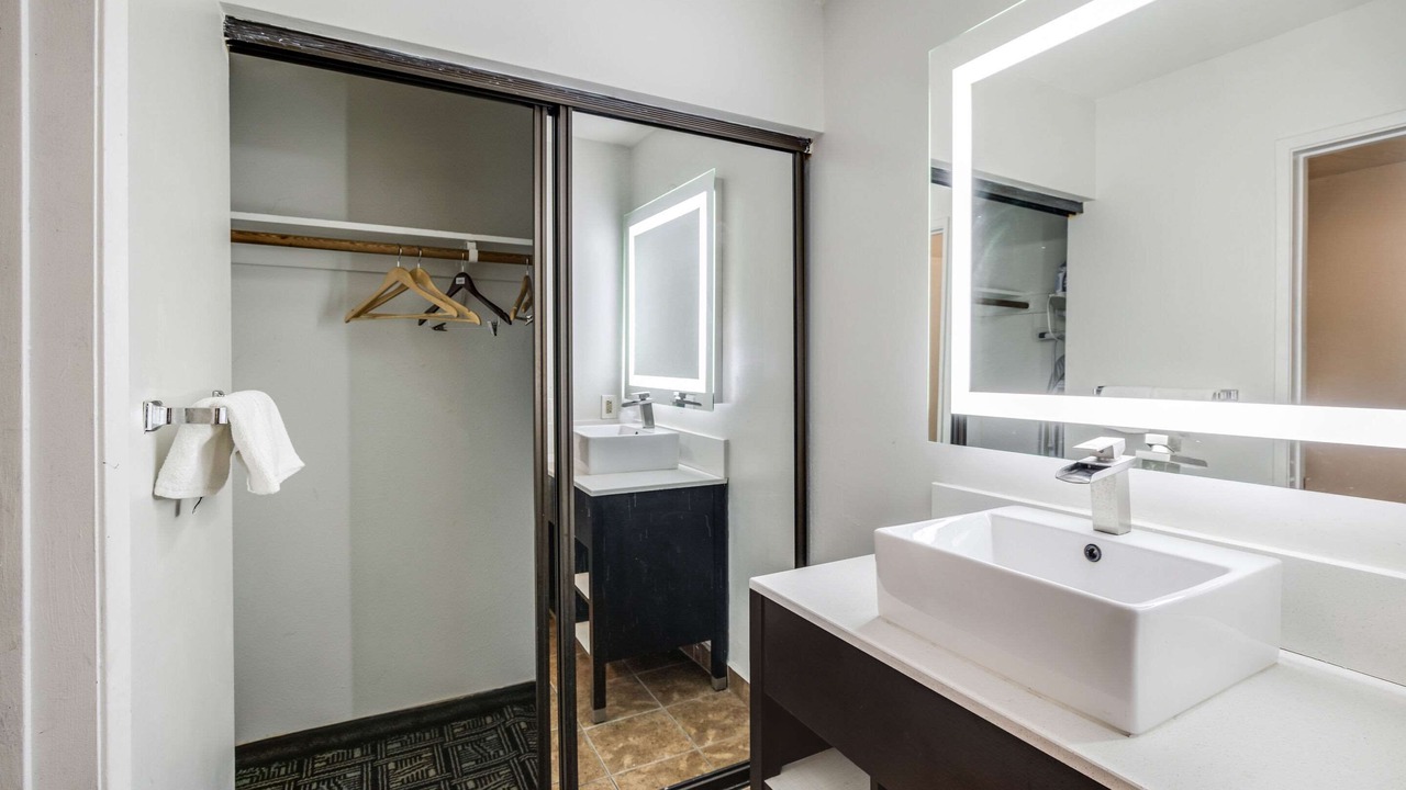 Photo of Bathroom in Temecula