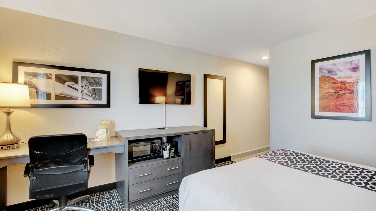 Photo of Bedroom in Sunrise Manor