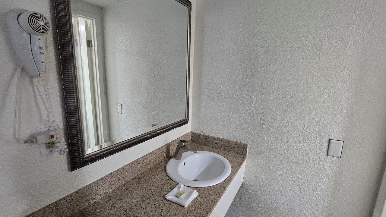 Photo of Bathroom in Linda