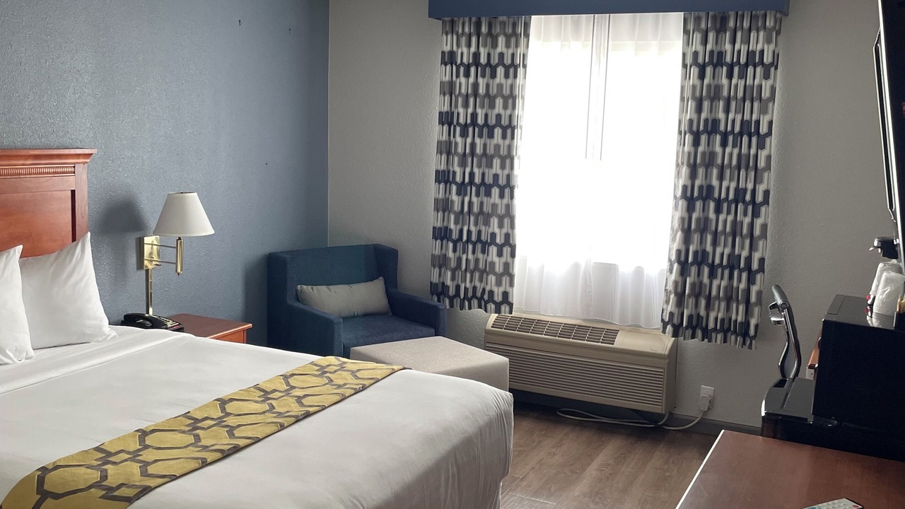 Photo of Bedroom in Yreka